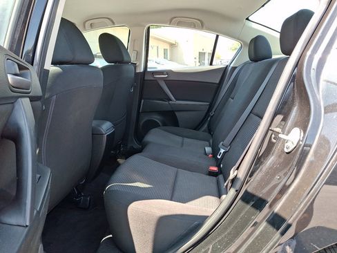Used 2013 MAZDA MAZDA3 i SV FWD image 10