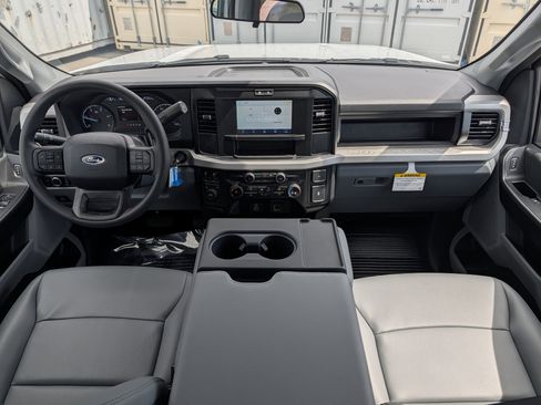 New 2026 Ford F450 XL w/ FX4 Off-Road Package AWD/4WD image 16