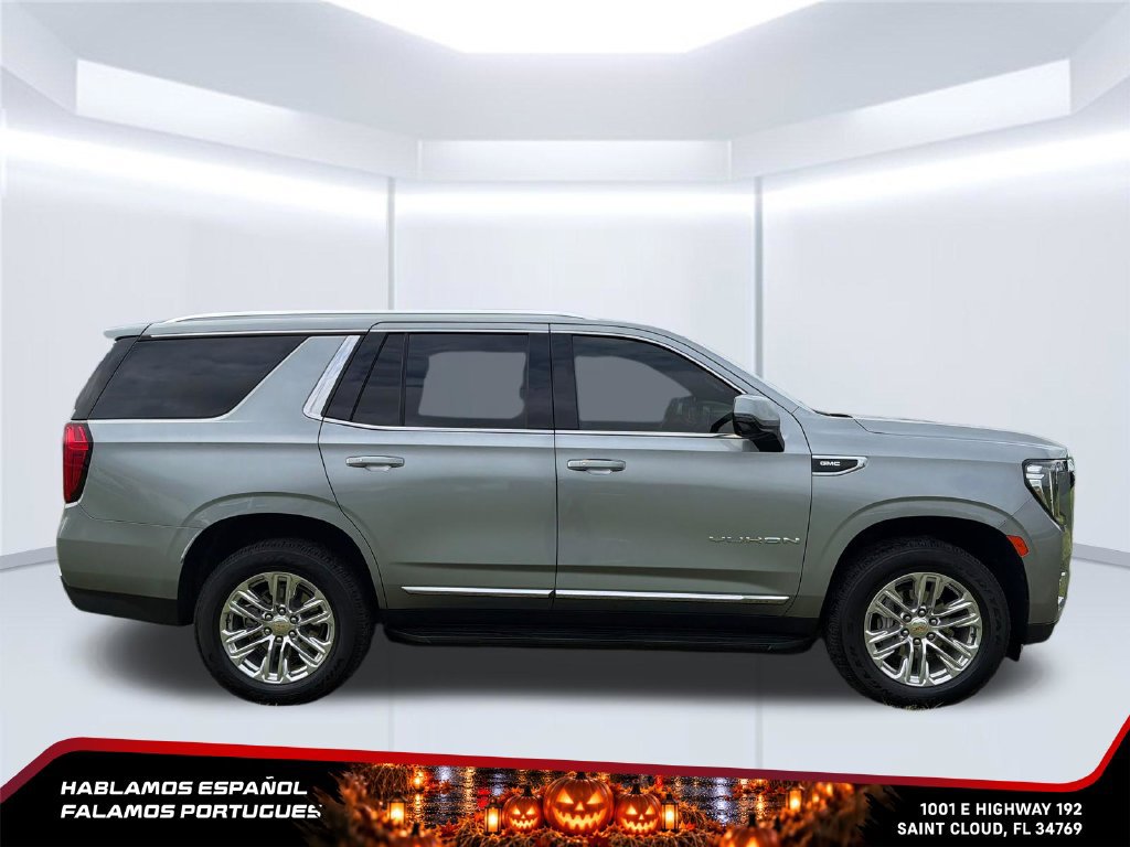 Used 2024 GMC Yukon SLT w/ SLT Luxury Package AWD/4WD image 6