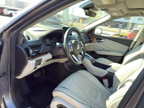 Used 2021 Acura RDX AWD w/ Advance Package image 10