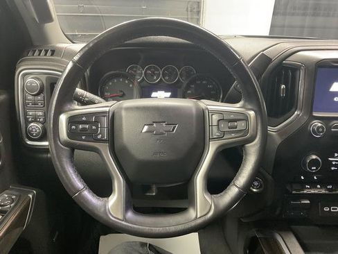 Used 2020 Chevrolet Silverado 1500 LT Trail Boss w/ Midnight Edition AWD/4WD image 20