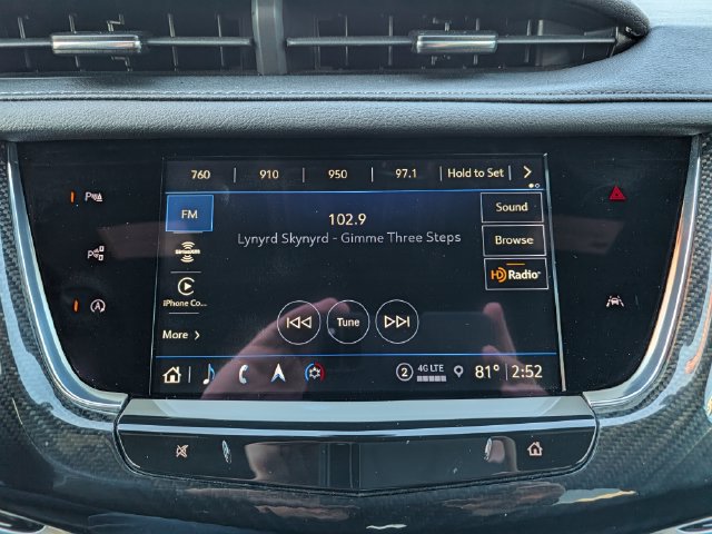 Used 2024 Cadillac XT6 Sport w/ Technology Package AWD/4WD image 24