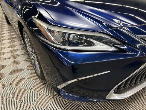 Used 2019 Lexus ES 350 w/ Premium Package FWD image 3
