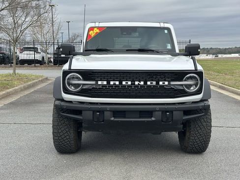 Used 2024 Ford Bronco Wildtrak image 2