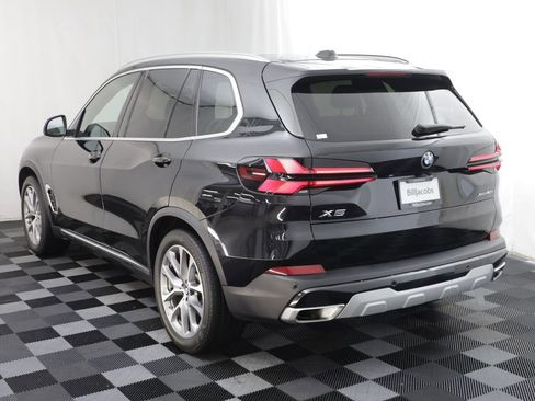 Used 2024 BMW X5 xDrive40i w/ Premium Package AWD/4WD image 16