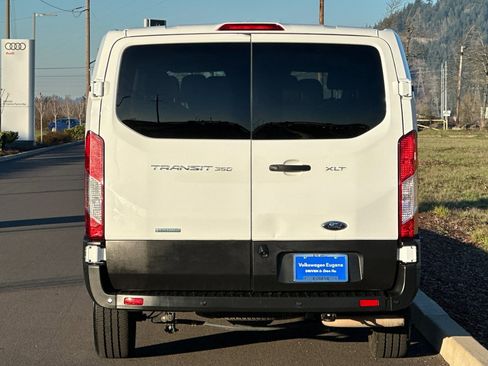 Used 2023 Ford Transit 350 XLT image 4
