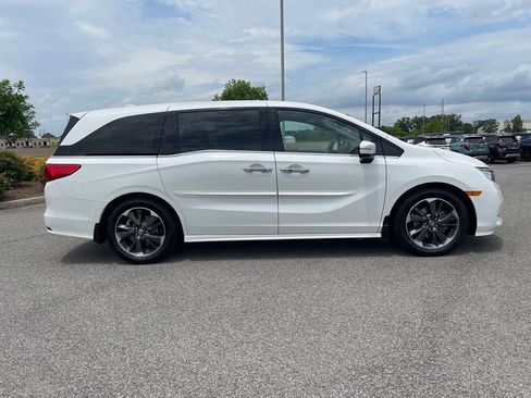 Used 2022 Honda Odyssey Elite image 10