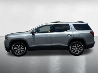 Certified 2023 GMC Acadia SLE w/ Driver Convenience Package FWD video 2