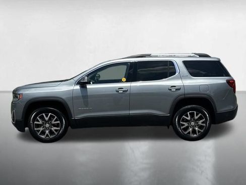 Certified 2023 GMC Acadia SLE w/ Driver Convenience Package FWD image 2