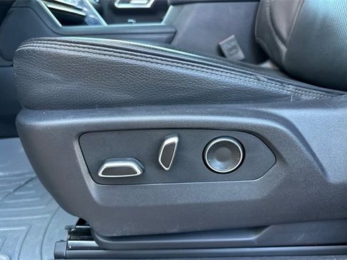 Used 2025 GMC Sierra 3500 Denali image 89