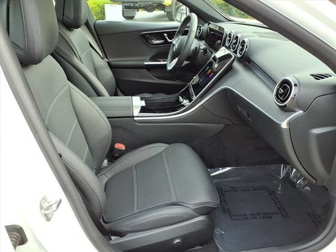 Certified 2025 Mercedes-Benz C 300 4MATIC Sedan image 16