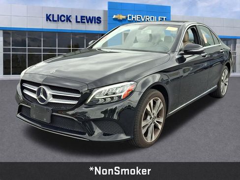 Used 2019 Mercedes-Benz C 300 4MATIC Sedan w/ Premium Package image 3