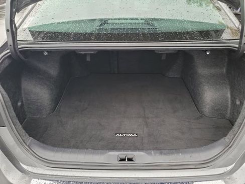 Used 2023 Nissan Altima 2.5 SR image 18