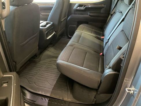 Used 2023 GMC Sierra 1500 Elevation w/ Preferred Package AWD/4WD image 18