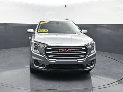 Used 2024 GMC Terrain SLT