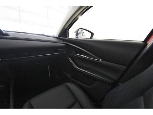 Certified 2025 MAZDA CX-30 AWD 2.5 S w/ Select Sport Pkg image 10