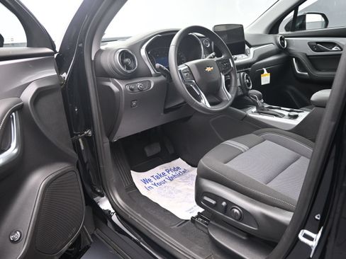 New 2026 Chevrolet Blazer LT w/ Convenience Package AWD/4WD image 10