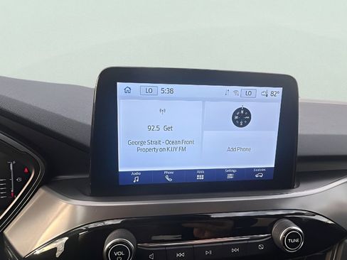 Certified 2023 Ford Escape Active AWD/4WD image 17