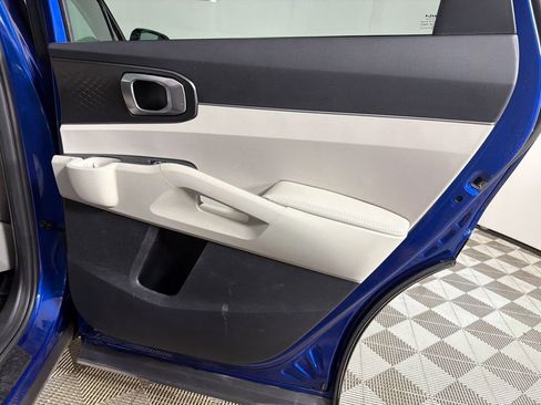 Used 2023 Kia Sorento S w/ Panoramic Sunroof Package FWD image 18