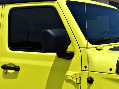 Used 2023 Jeep Wrangler Unlimited Sport AWD/4WD image 8