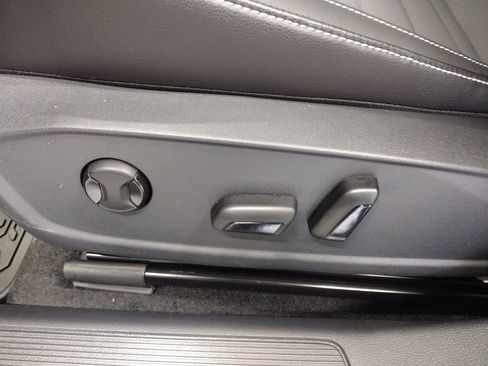 New 2026 Volkswagen Jetta SE image 18