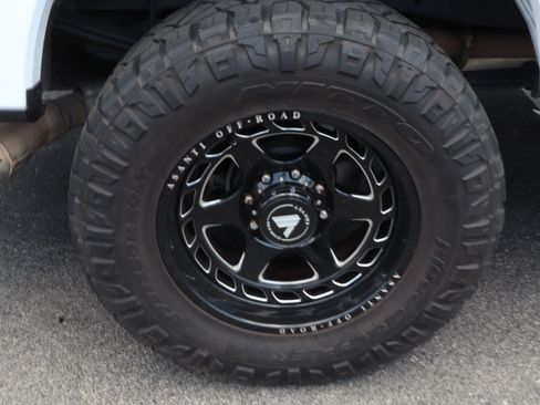 Used 2019 Ford F250 Lariat w/ Lariat Value Package AWD/4WD image 13