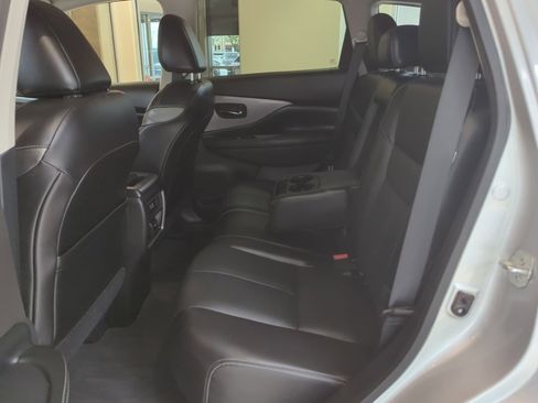 Used 2023 Nissan Murano SL w/ SL Moonroof Package image 34