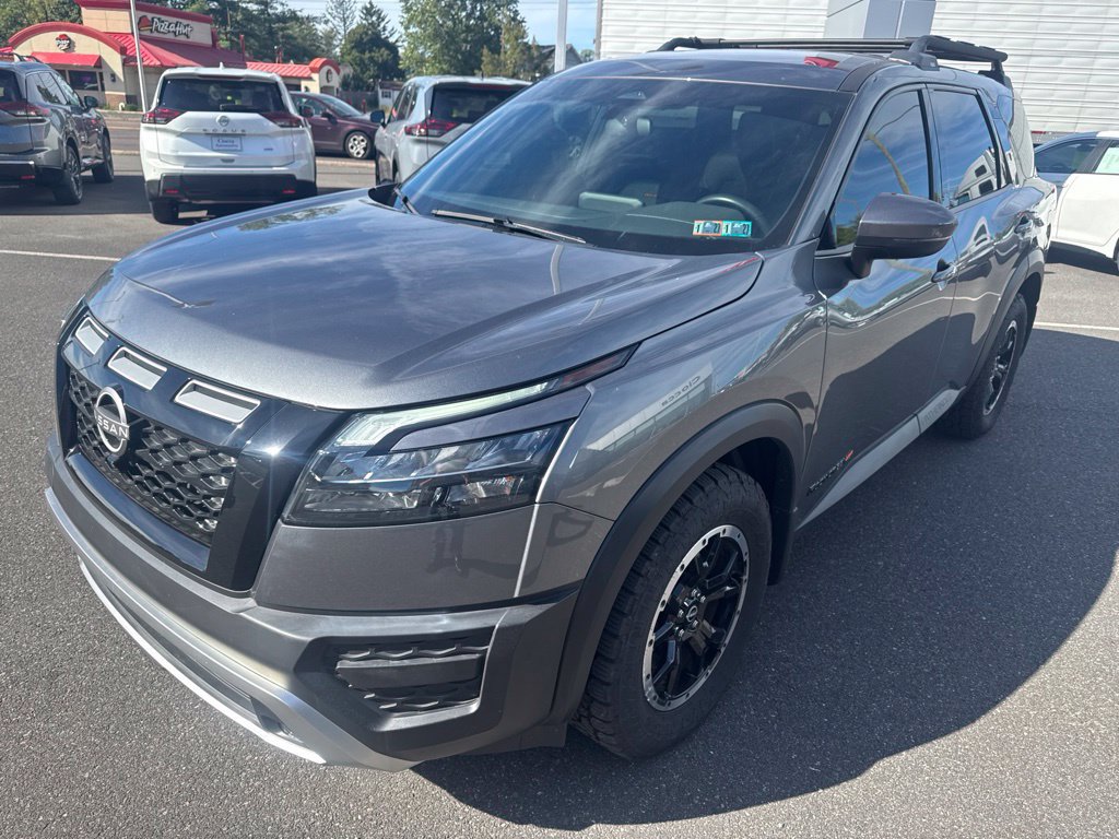 Used 2025 Nissan Pathfinder Rock Creek AWD/4WD image 4