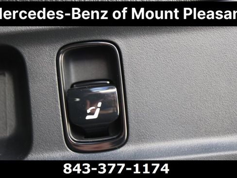 Certified 2025 Mercedes-Benz GLC 300 image 11