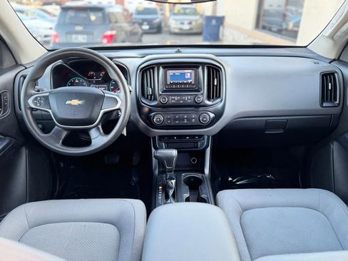 Used 2015 Chevrolet Colorado W/T w/ WT Convenience Package image 16