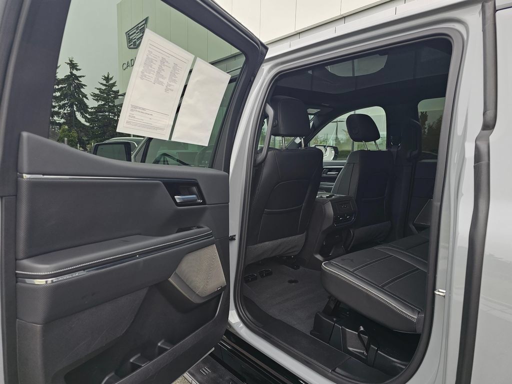 Used 2026 GMC Sierra EV Denali AWD/4WD image 19