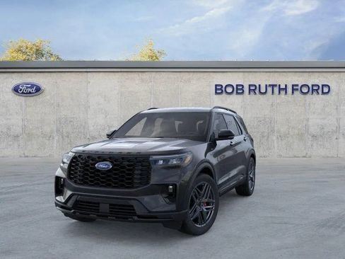 New 2026 Ford Explorer ST-Line image 3