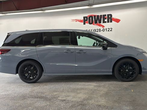 New 2026 Honda Odyssey Sport-L image 2