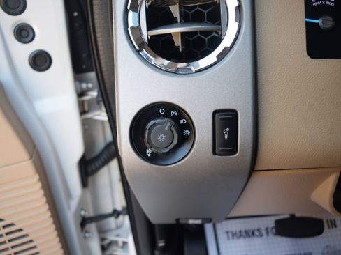 Used 2016 Ford F250 Lariat w/ Lariat Ultimate Package image 7