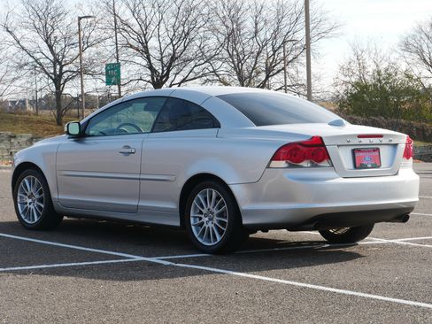 Used 2009 Volvo C70 T5 image 5