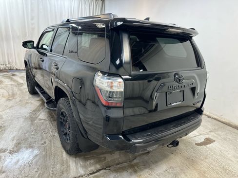 Used 2018 Toyota 4Runner TRD Pro image 2