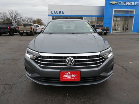 Used 2021 Volkswagen Jetta S image 9