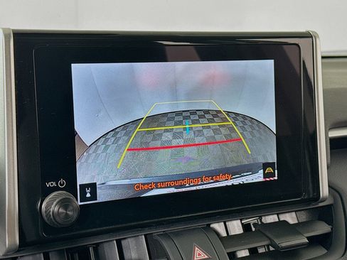 Certified 2025 Toyota RAV4 XLE w/ Convenience Package image 17