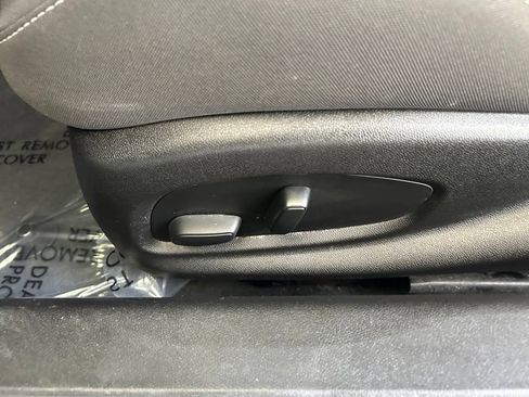 Used 2018 Chevrolet Camaro LT RWD image 37