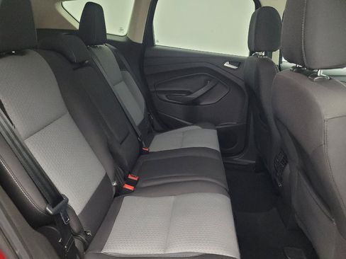 Used 2017 Ford Escape SE w/ SE Cold Weather Package FWD image 19