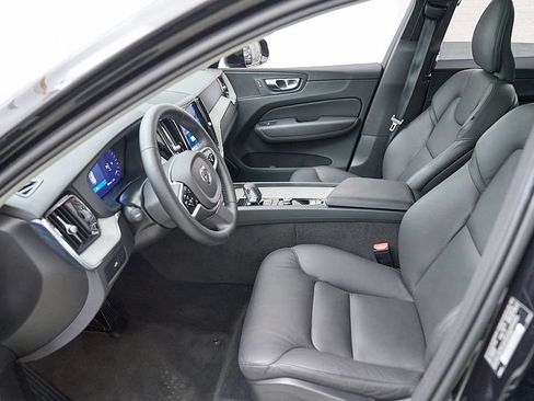 Certified 2025 Volvo XC60 B5 Plus w/ Climate Package AWD/4WD image 18