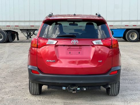 Used 2015 Toyota RAV4 LE image 5