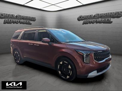Certified 2025 Kia Carnival EX