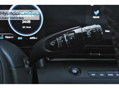 Certified 2025 Hyundai Elantra SEL FWD image 19