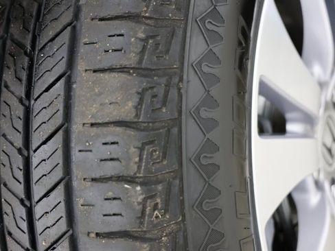 Used 2016 Honda Odyssey SE image 13