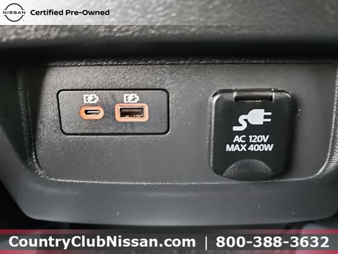 Used 2023 Nissan Frontier SV w/ Technology Package image 27