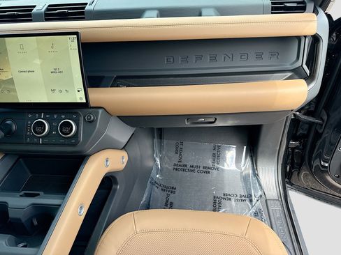 New 2026 Land Rover Defender 110 S AWD/4WD image 18