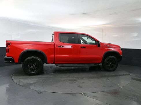 Used 2024 Chevrolet Silverado 1500 ZR2 AWD/4WD image 6