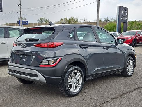Used 2023 Hyundai Kona SE w/ Cargo Package AWD/4WD image 6
