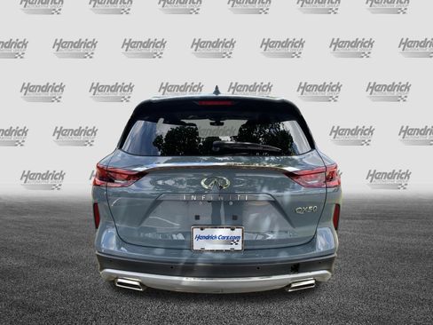 Used 2023 INFINITI QX50 Luxe FWD image 9